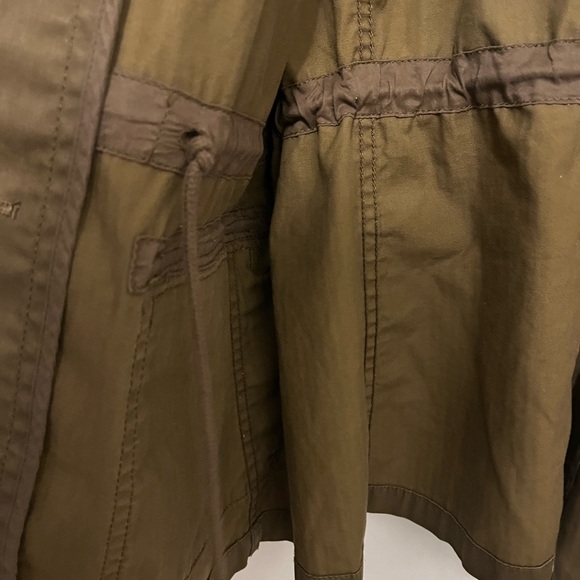 JCrew Jacket gently used like new - Size L - Picture 13 of 13